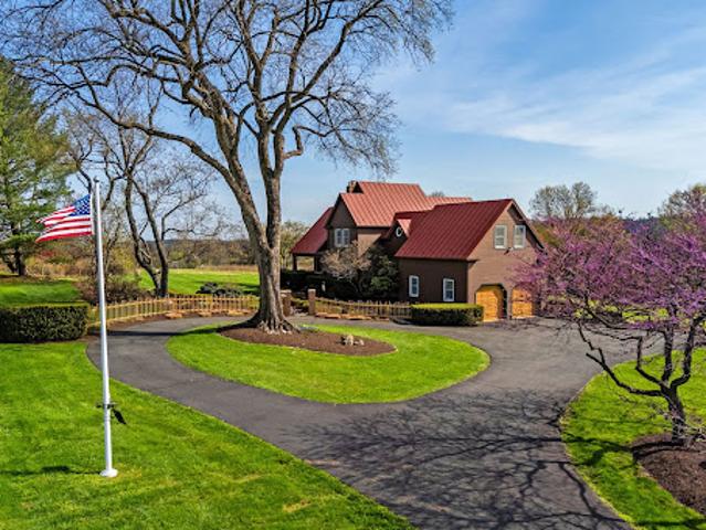 House for sale in Leesburg, Loudoun County
