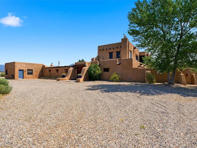 House for sale in New Mexico