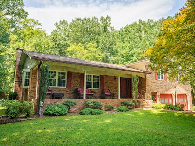 House for sale in Hendersonville, North Carolina