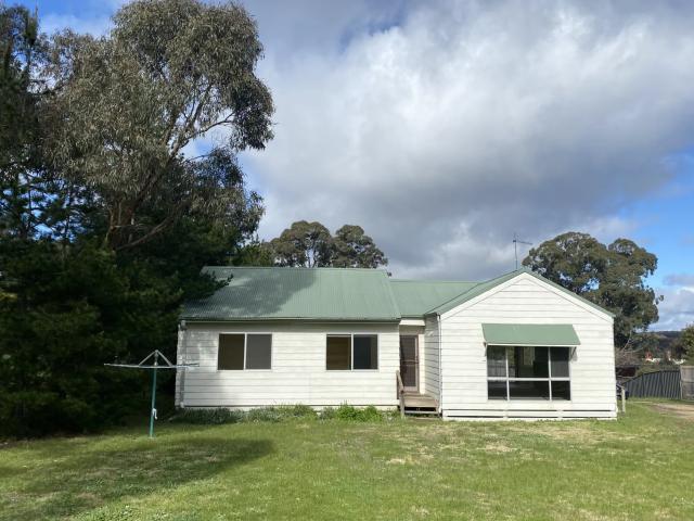 House for rent in Castlemaine, Victoria