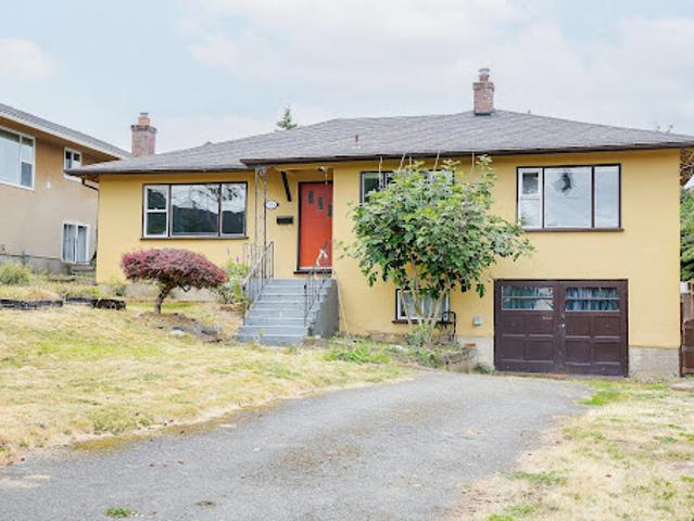 House for sale in Esquimalt, British Columbia