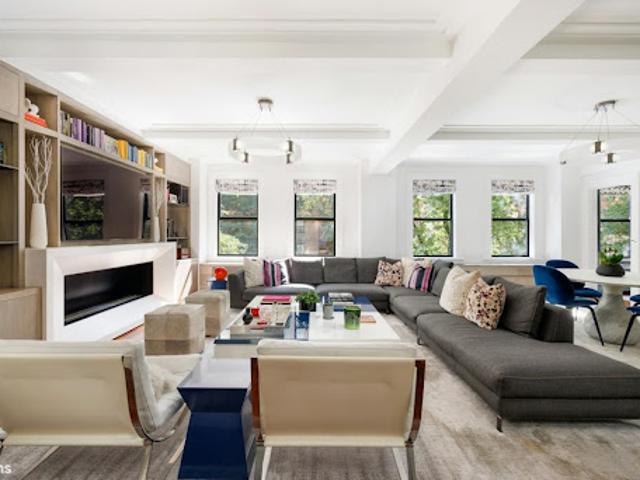 House for sale in New York, Arverne