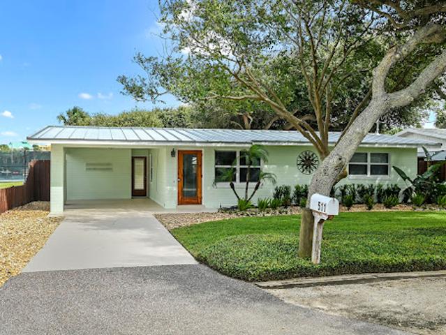 House for sale in New Smyrna Beach, Volusia County