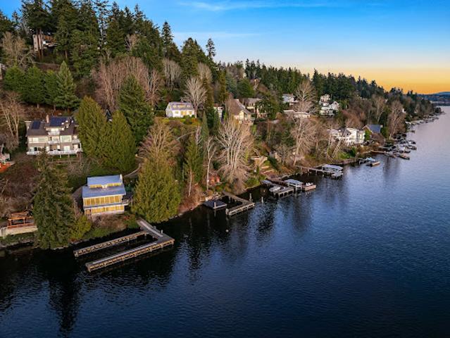 House for sale in Mercer Island, Washington