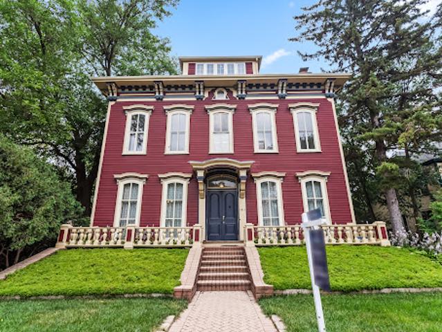 House for sale in Evanston, Illinois
