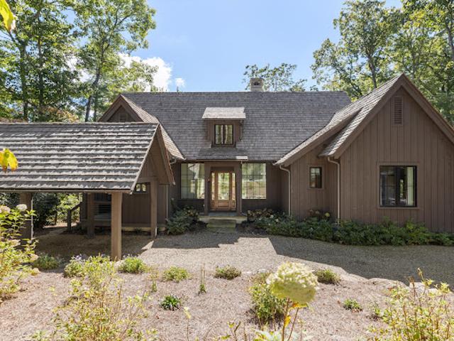 House for sale in Cashiers, Jackson County