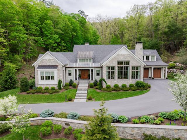 House for sale in White Sulphur Springs, West Virginia
