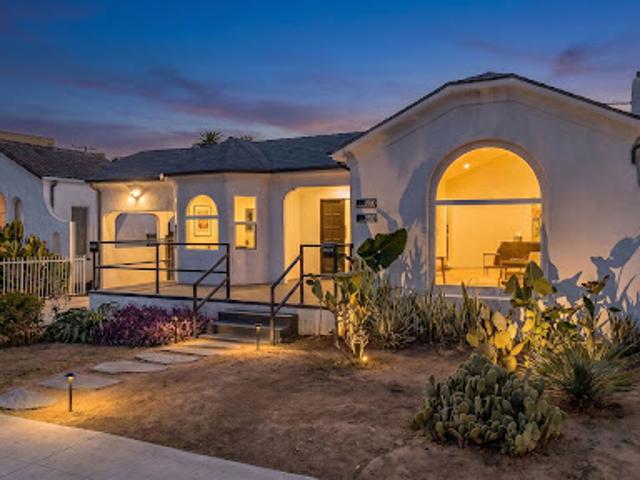 House for sale in Los Angeles, Los Angeles County