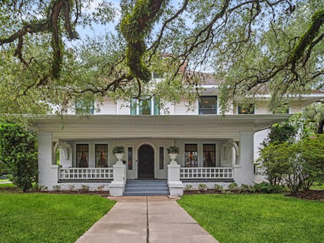 House for sale in Eagle Lake, Texas