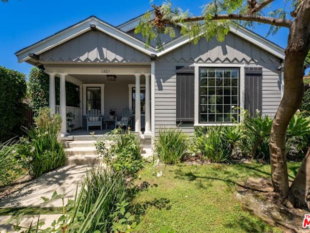 House for sale in Canoga Park, California