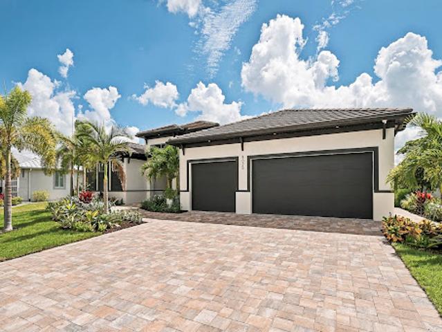 House for sale in Cape Coral, Lee County