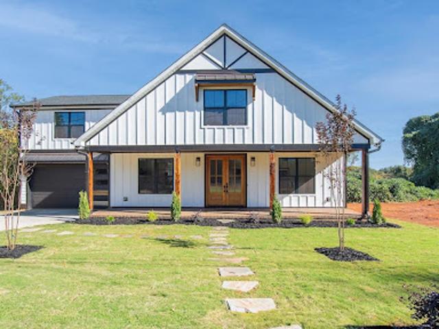 House for sale in Greenville, South Carolina