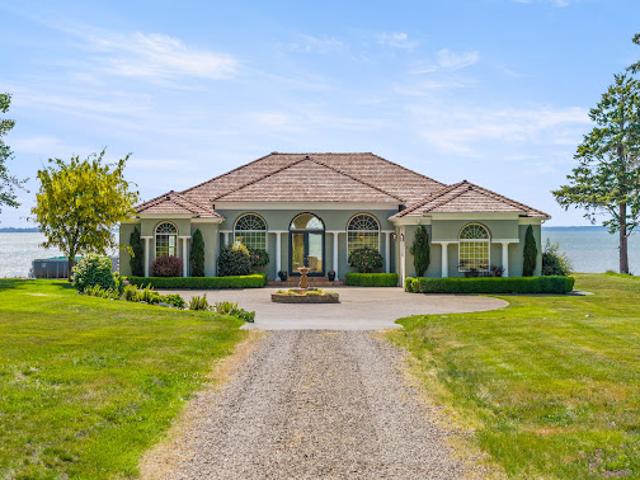 House for sale in Hoquiam, Washington