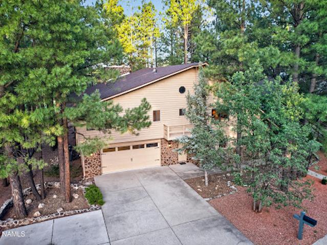House for sale in Flagstaff, Arizona