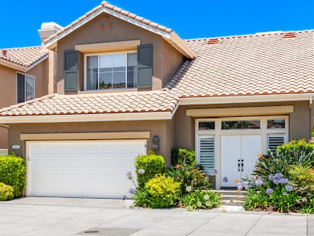 House for sale in Tustin