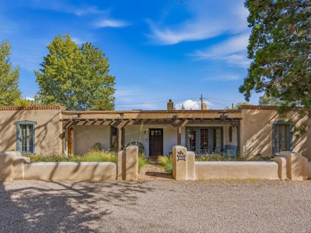 House for sale in Santa Fe, Santa Fe County
