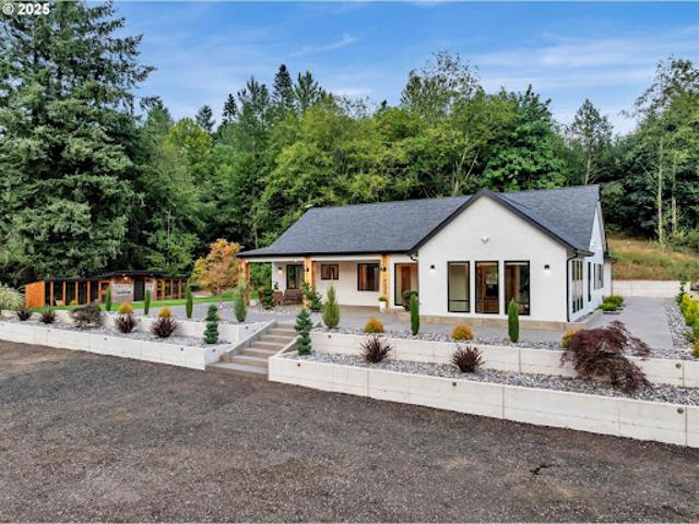 House for sale in La Center, Washington