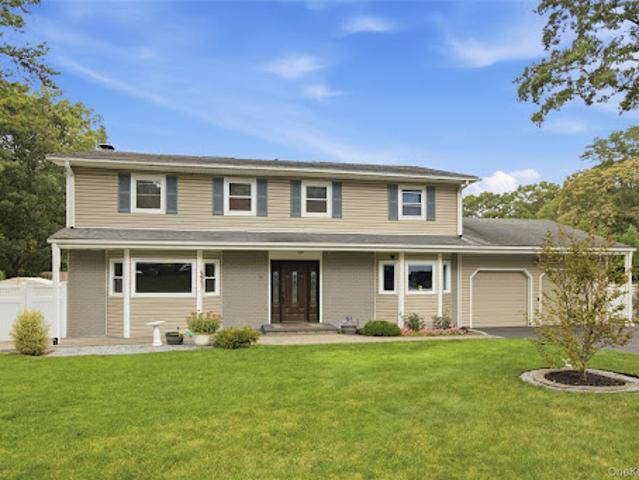 House for sale in Centereach, New York