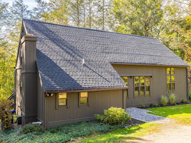 House for sale in Goshen, Northwest Hills Planning Region