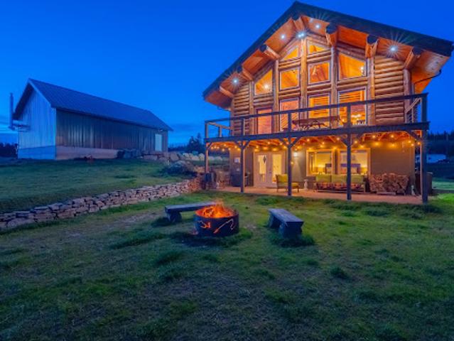 House for sale in Lyle, Washington