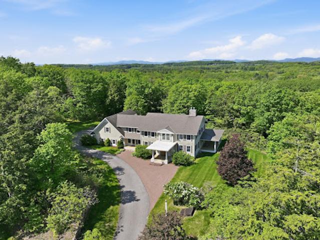 House for sale in Shelburne, Vermont