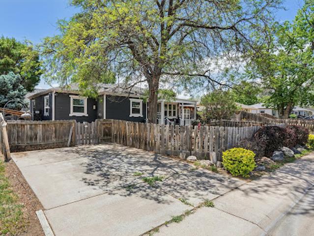 House for sale in Thornton, Colorado