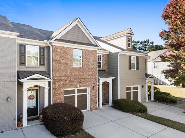 House for sale in Cumming, Forsyth County