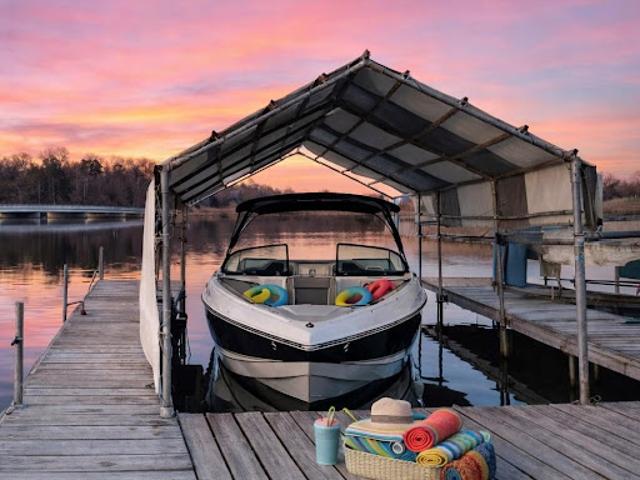 House for sale in Hennepin, Minnesota
