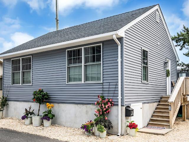 House for sale in Lavallette, New Jersey