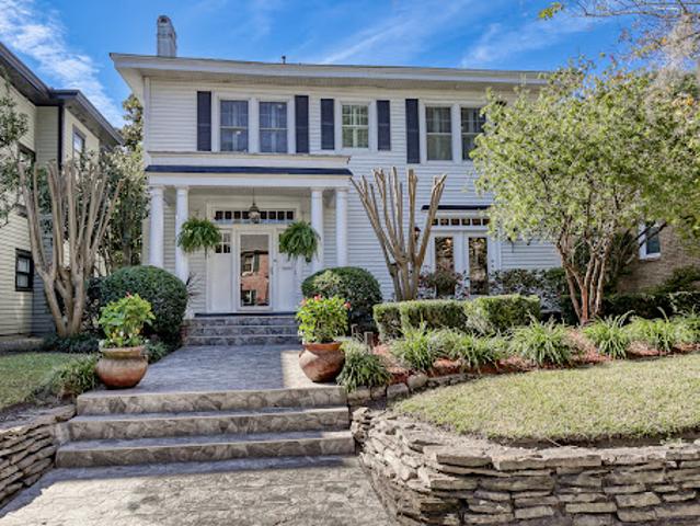 House for sale in Savannah, Georgia