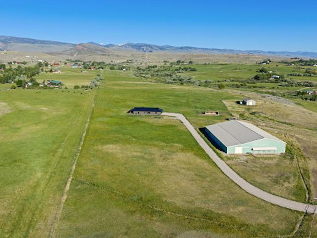 House for sale in Wyoming