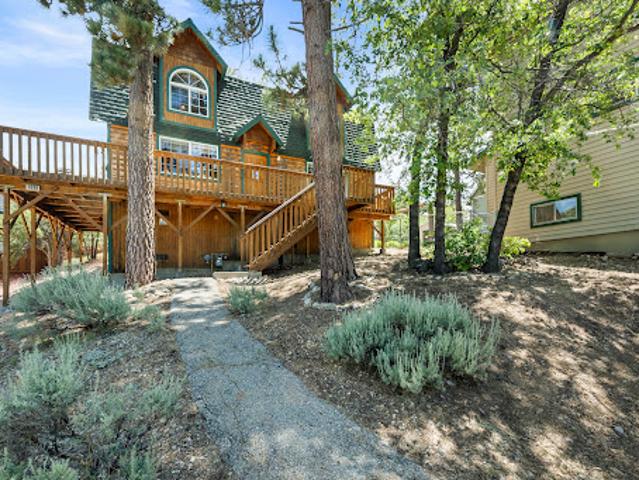House for sale in Fawnskin, California