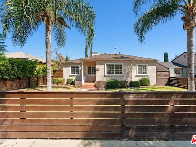 House for sale in Canoga Park, California