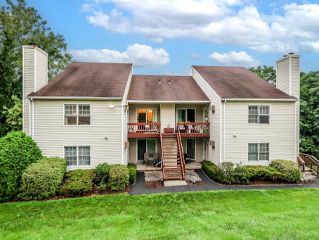 House for sale in Gaylordsville, Connecticut