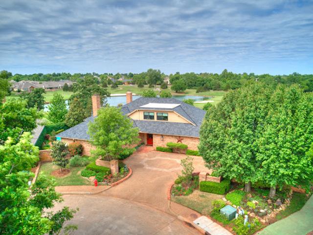 Property for sale in Edmond, Oklahoma