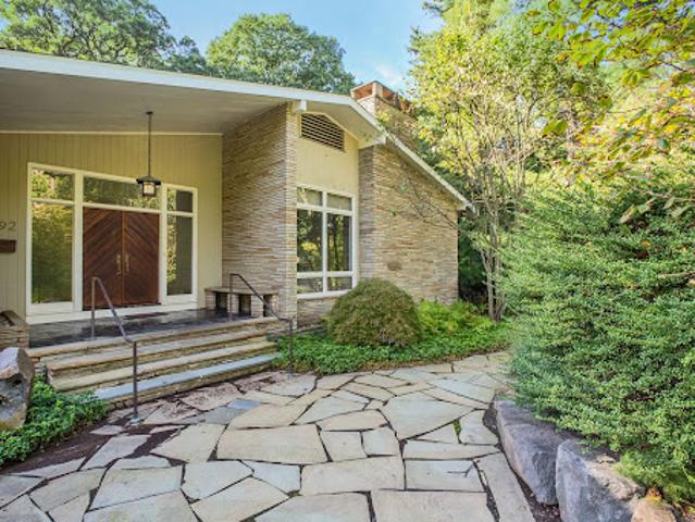 House for rent in Tenafly, New Jersey
