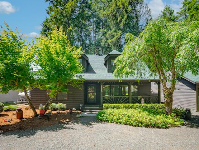House for sale in Shelton, Washington