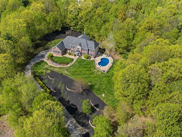 House for sale in New Hampshire