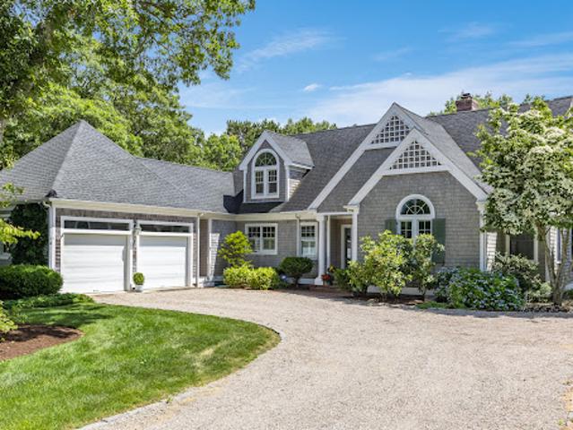 House for sale in Mashpee