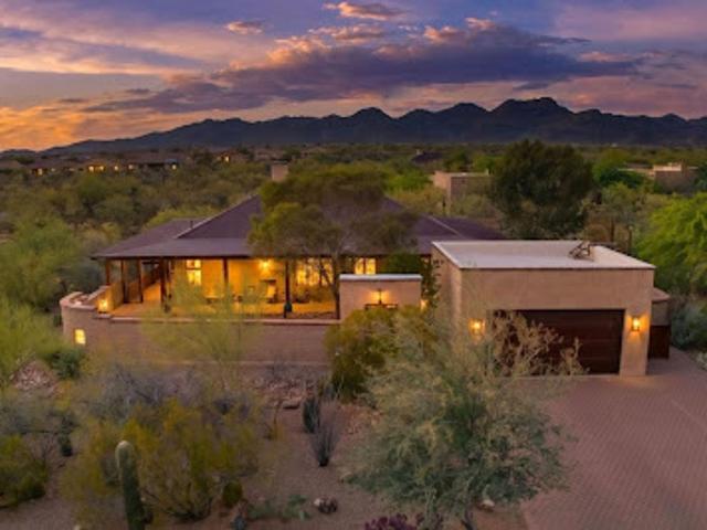 House for sale in Marana, Arizona