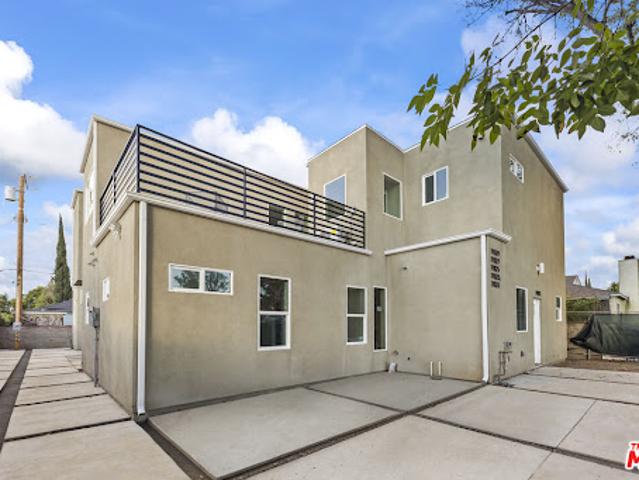 House for sale in Canoga Park, California