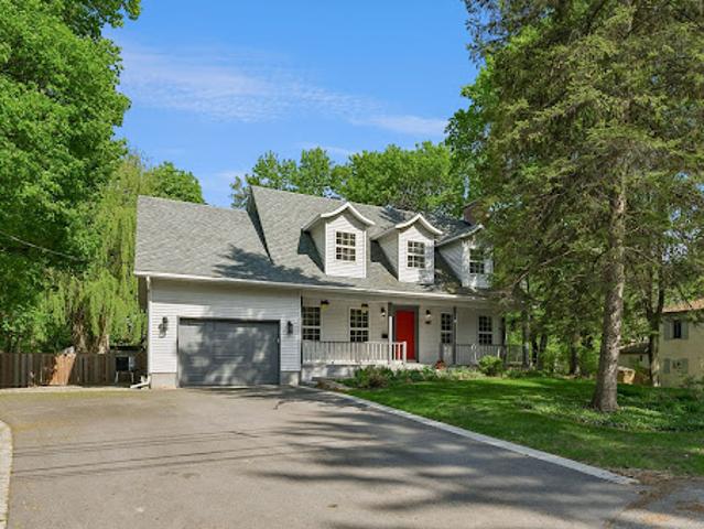 House for rent in Baie-d'urfé, Quebec