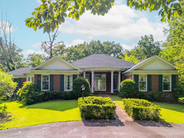House for sale in Cobb, Georgia