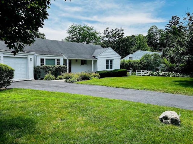 House for sale in Highland Park