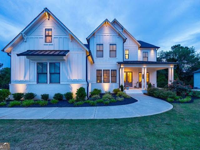 House for sale in Marietta
