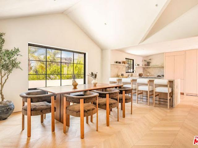 House for sale in Canoga Park, California