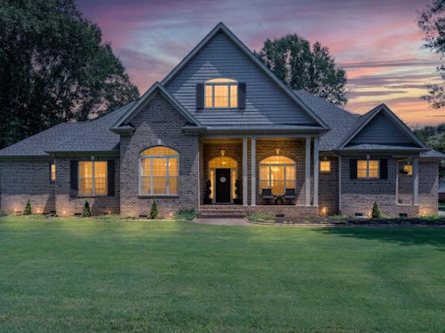 House for sale in Duncan, South Carolina