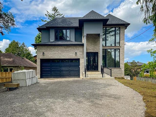 House for sale in Ancaster, Ontario