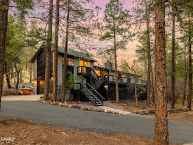 House for sale in Flagstaff