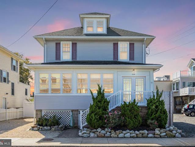 House for sale in Beach Haven, New Jersey